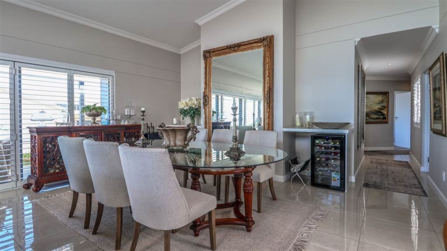 3 Bedroom Property for Sale in Stilbaai Oos Western Cape